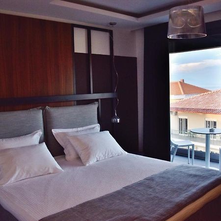 Alexander Inn Ставрос Екстер'єр фото