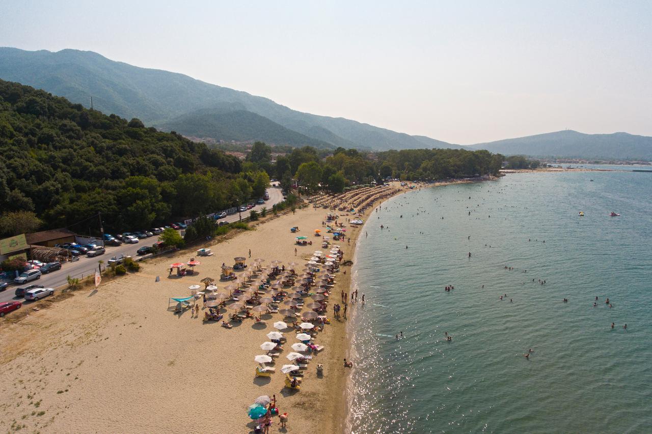 Alexander Inn Ставрос Екстер'єр фото